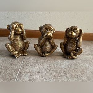 Set of three monkeys: see no evil, hear no evil, speak no evil